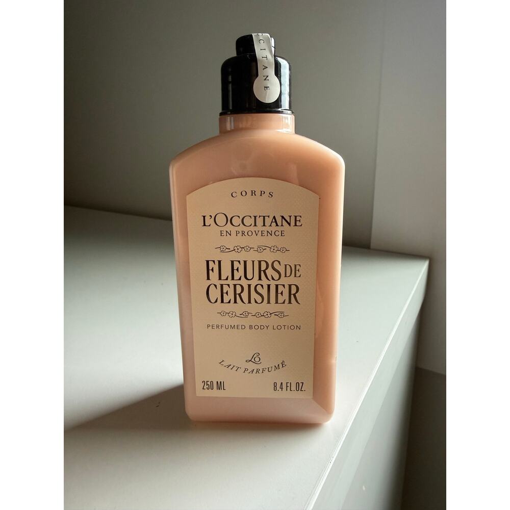 $34 New L’Occitane Cherry Blossom Body Lotion 8.4 oz - Picture 2 of 5